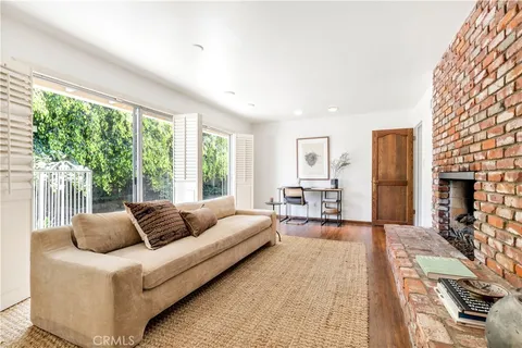 $2,495,000 | 2401 Sierra Vista, Newport Beach, CA 92660