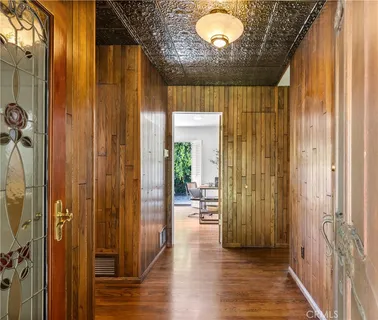 $2,495,000 | 2401 Sierra Vista, Newport Beach, CA 92660