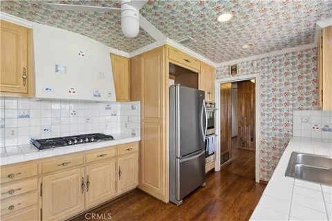 $2,495,000 | 2401 Sierra Vista, Newport Beach, CA 92660