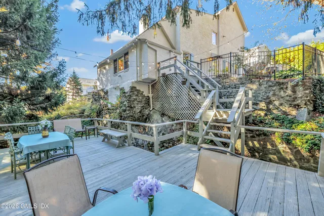 $1,050,000 | 14 Concord Street, Greenwich, CT 06831