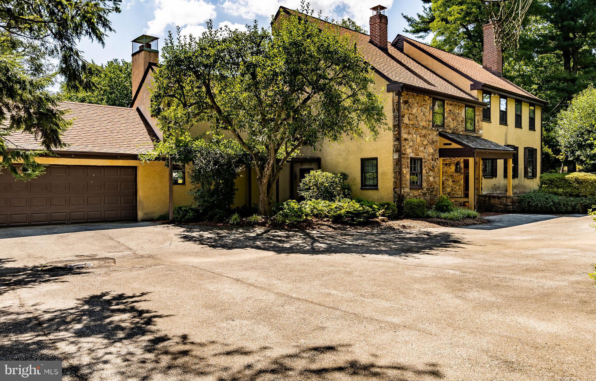 1524 Old Gulph Road Villanova, PA 19085 - Photo 3 of 68
