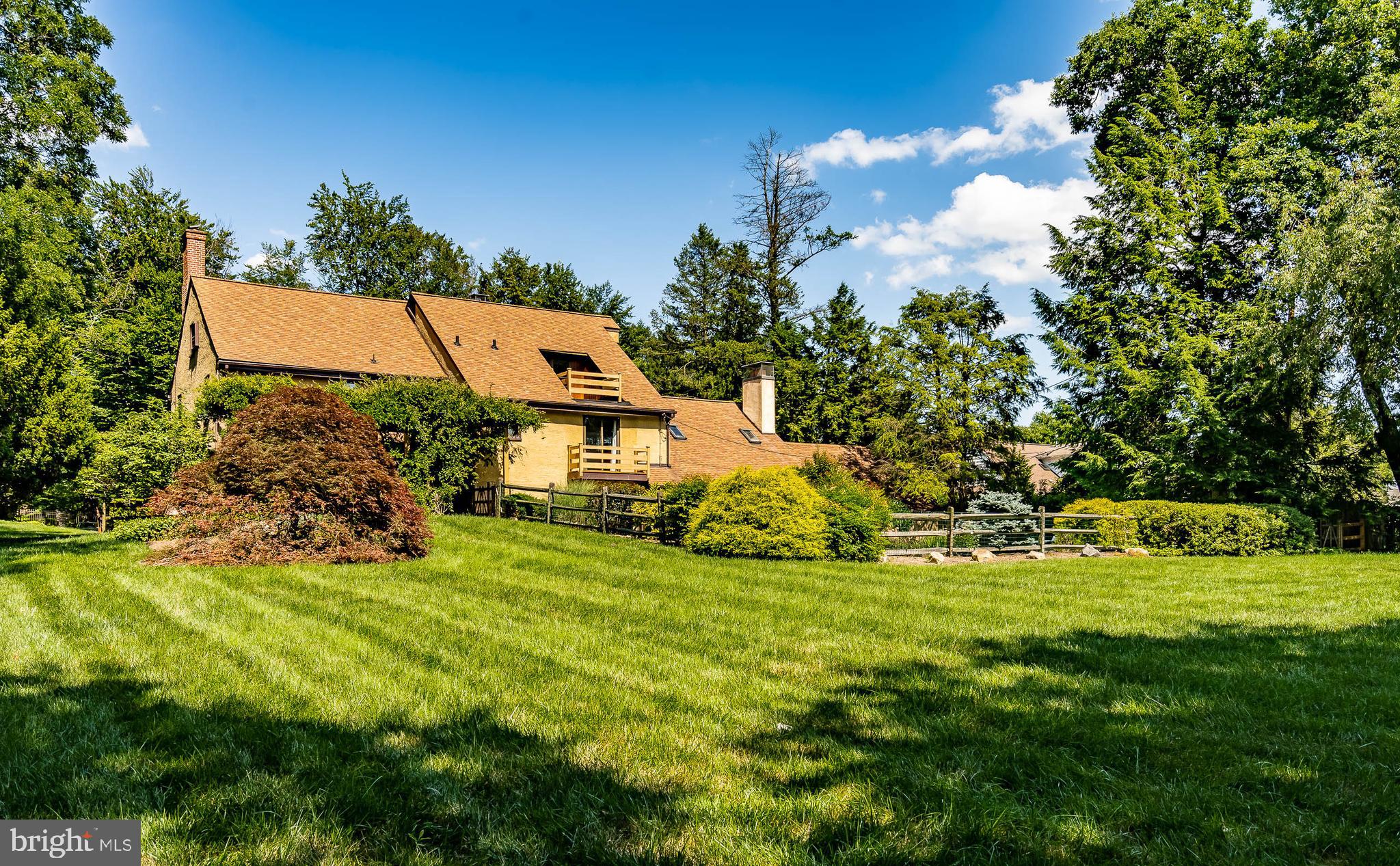 1524 Old Gulph Road Villanova, PA 19085 - Photo 8 of 68