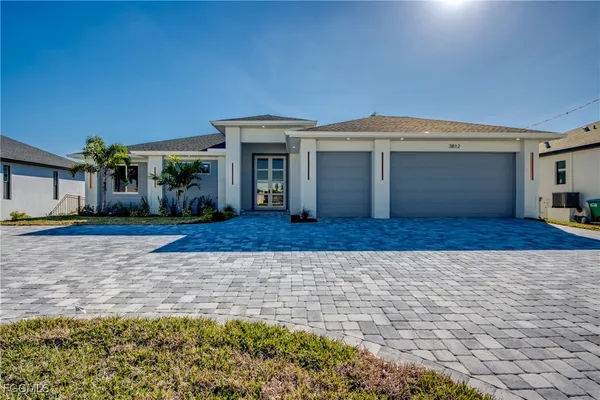 $662,700 | 3812 Embers Parkway West, Cape Coral, FL 33991