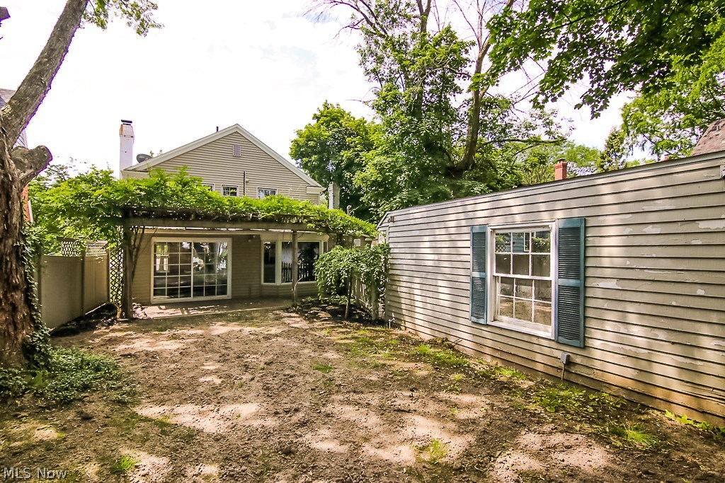 16809 Holbrook Road Cleveland, OH 44120 - Photo 2 of 34