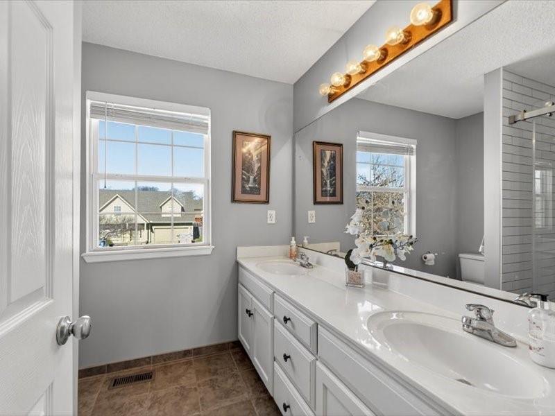 20493 West 221st Street Spring Hill, KS 66083 - Photo 40 of 68