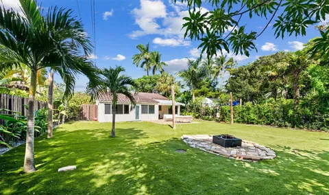 $649,000 | 520 Southwest 12th Court, Fort Lauderdale, FL 33315