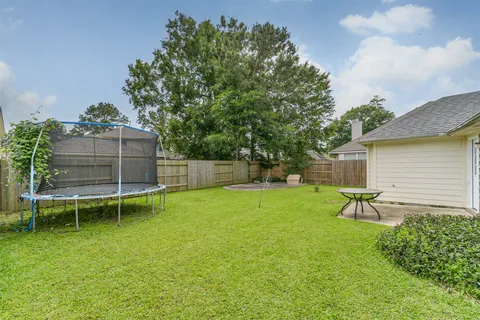 $259,999 | 408 Mystic Glen Loop, Kingwood, TX 77339