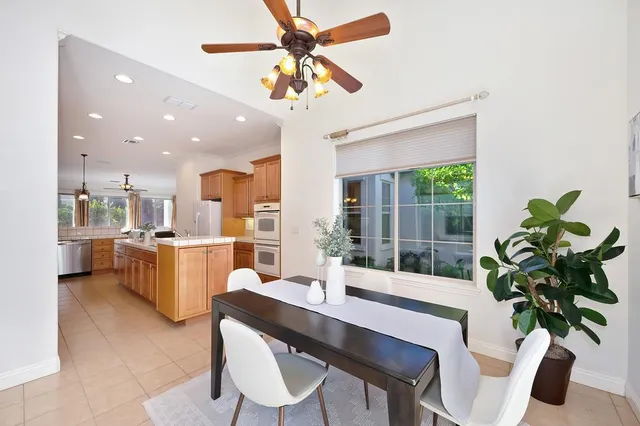 $639,000 | 2558 Heritage Park Lane, Sacramento, CA 95835