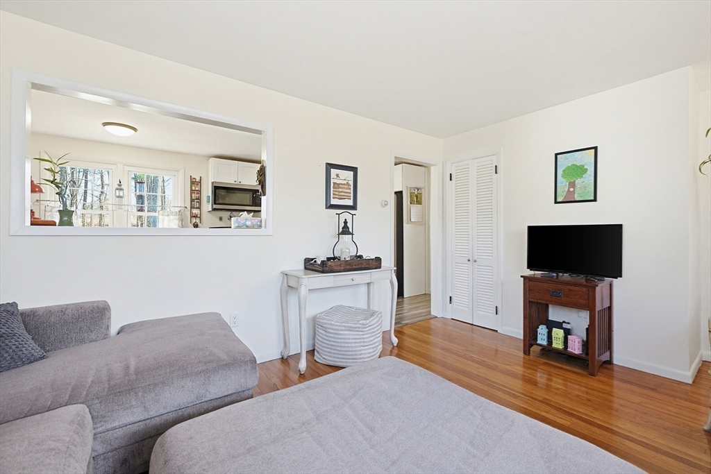 9 Forestdale Road Paxton, MA 01612 - Photo 17 of 41