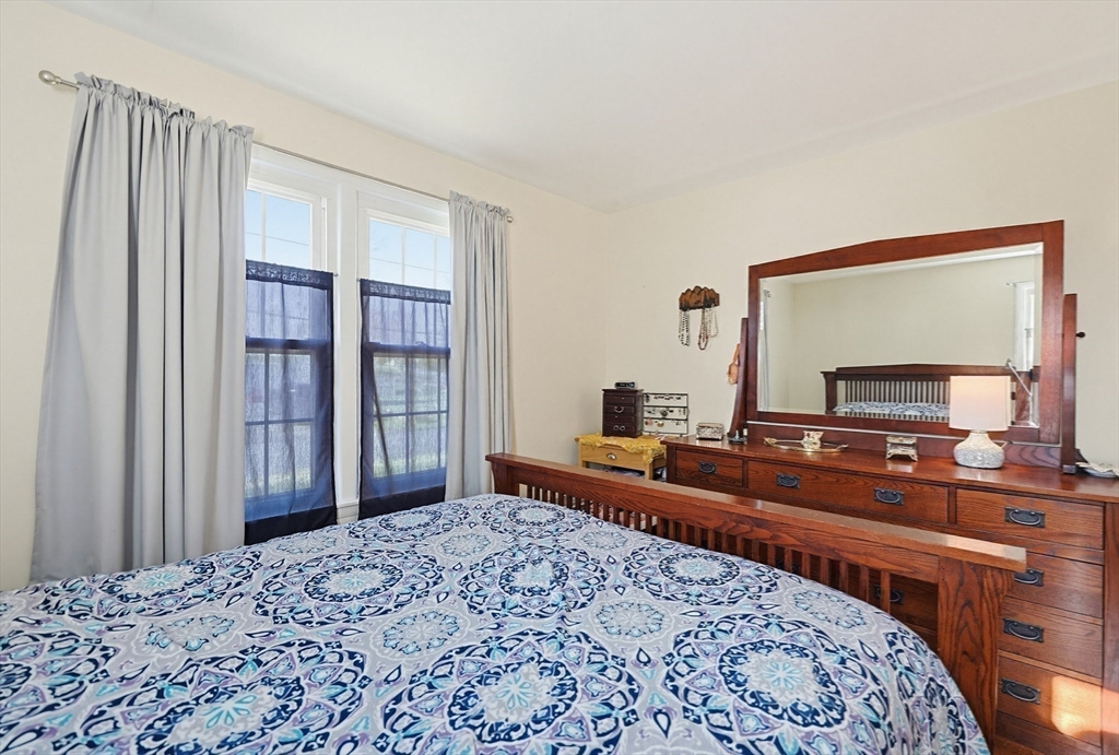9 Forestdale Road Paxton, MA 01612 - Photo 19 of 41