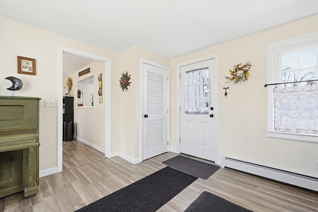 9 Forestdale Road Paxton, MA 01612 - Photo 5 of 41