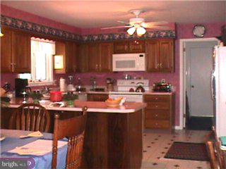 211 Bridgeboro Road Moorestown, NJ 08057 - Photo 4 of 6