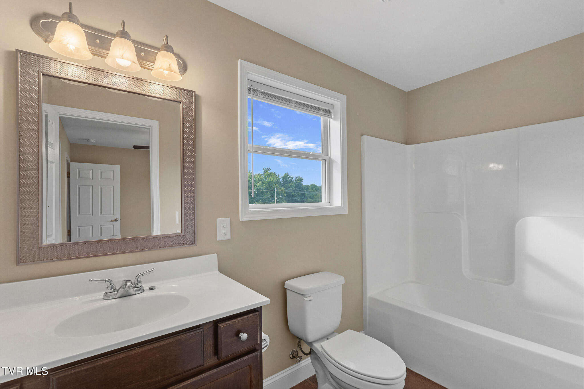 2927 Watauga Road, Unit 7 Johnson City, TN 37601 - Photo 15 of 16 Watauga u37 13