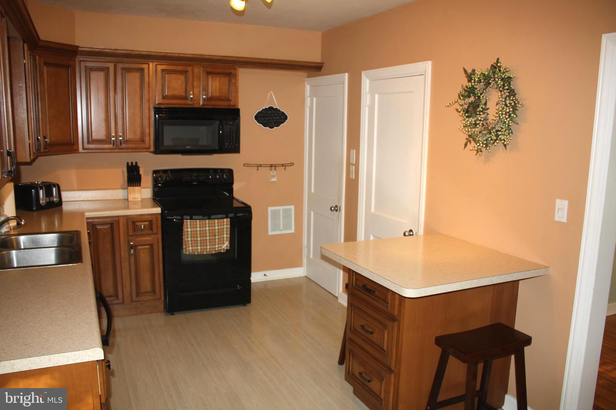 1269 East Derry Road Hershey, PA 17033 - Photo 9 of 40 Gallery Image 9