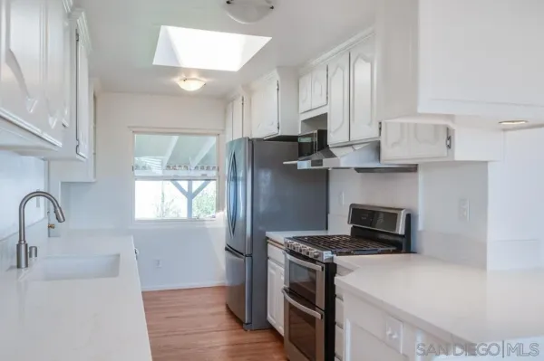 $725,000 | 752 Hillsview Road, El Cajon, CA 92020