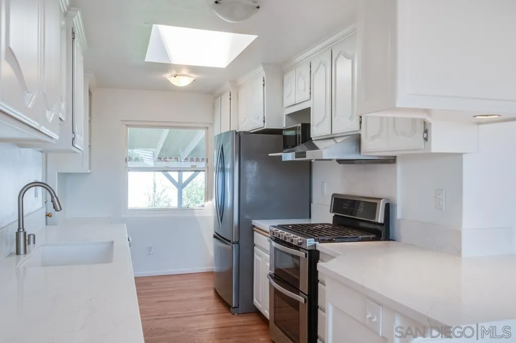 752 Hillsview Road El Cajon, CA 92020 - Photo 11 of 28