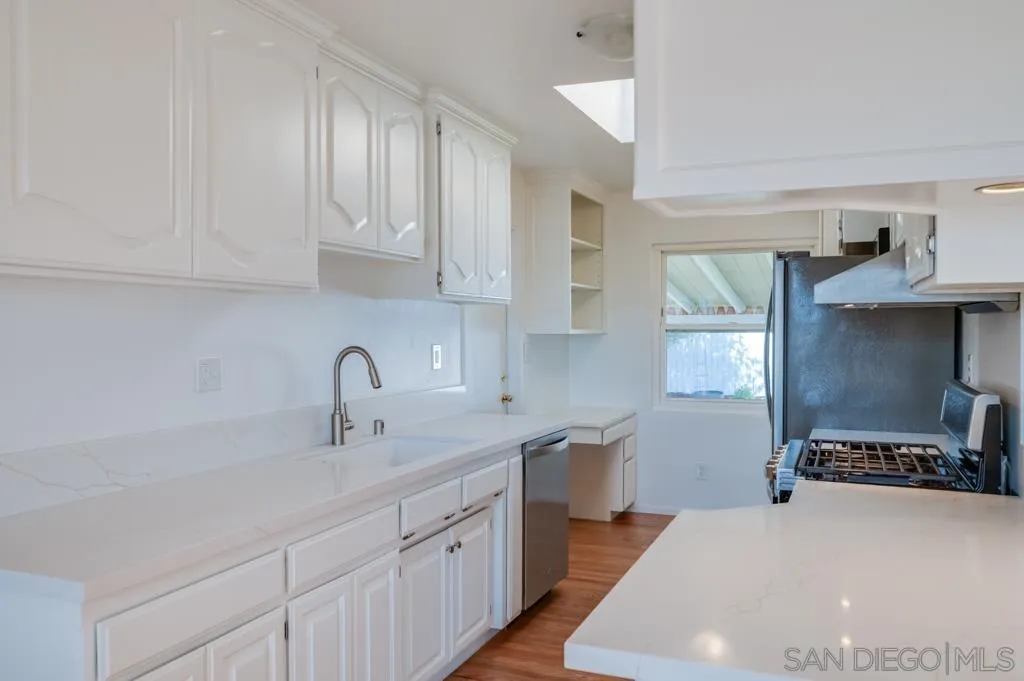 752 Hillsview Road El Cajon, CA 92020 - Photo 10 of 28