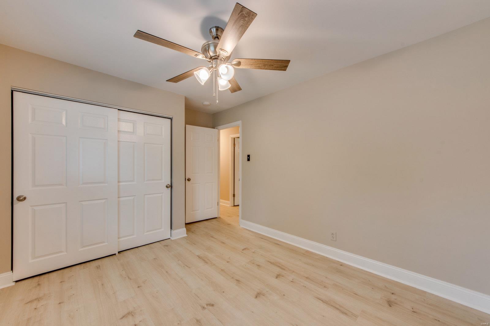 586 Bridgebend Road Ballwin, MO 63021 - Photo 24 of 44