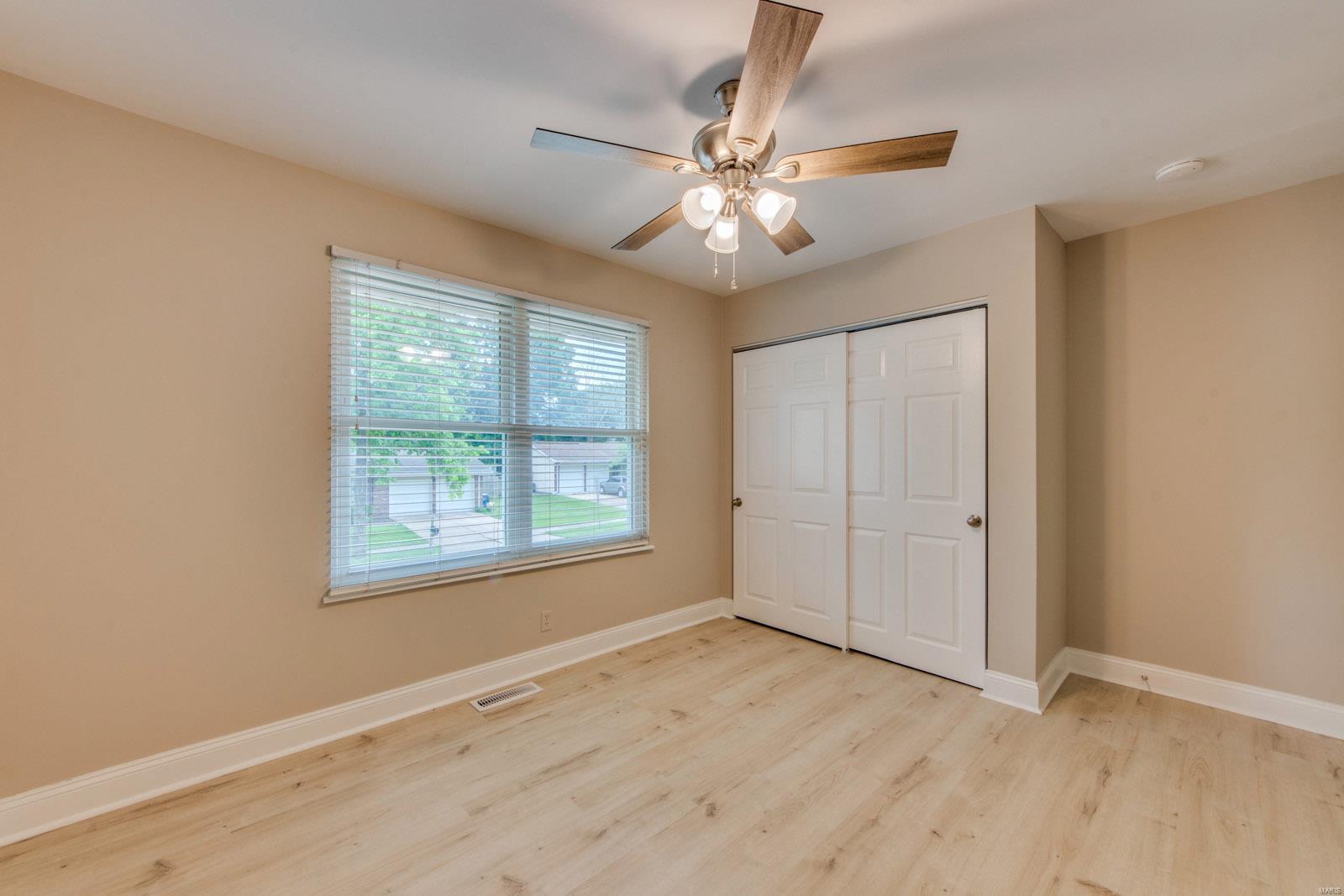 586 Bridgebend Road Ballwin, MO 63021 - Photo 25 of 44