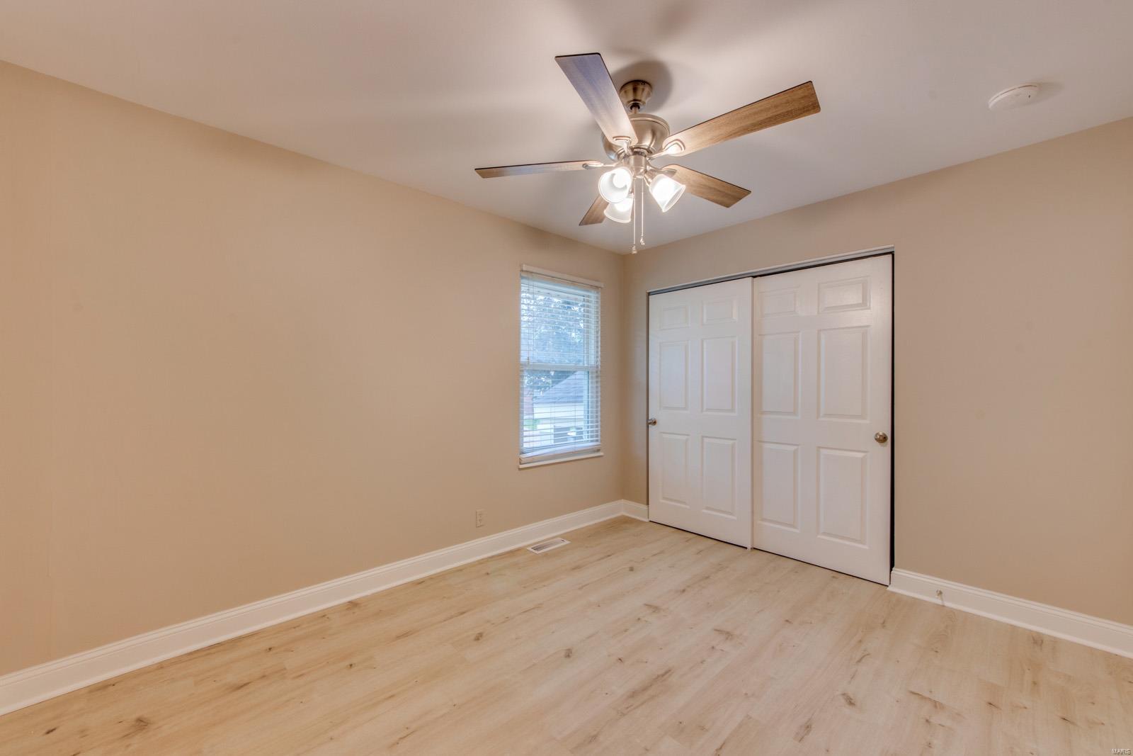 586 Bridgebend Road Ballwin, MO 63021 - Photo 30 of 44