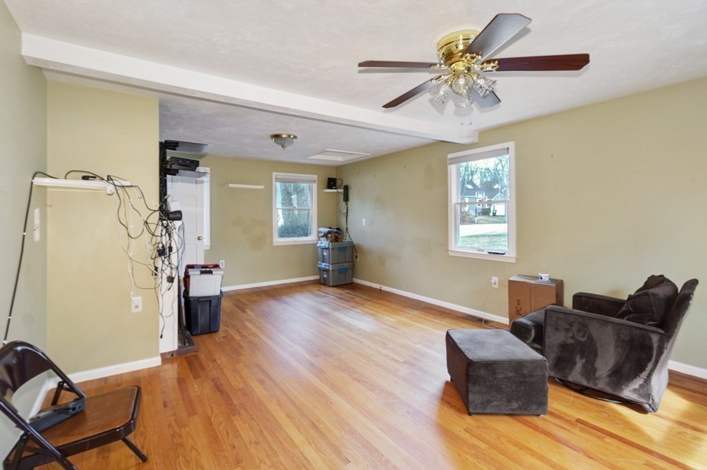 1 West Belcher Road, Unit B Foxboro, MA 02035 - Photo 13 of 23