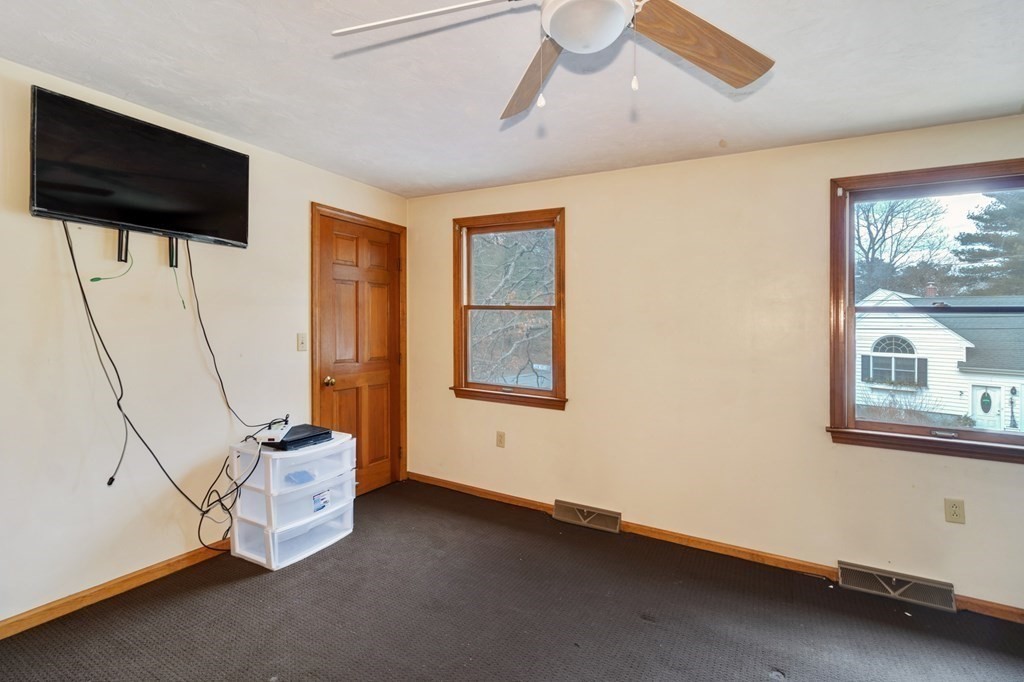 1 West Belcher Road, Unit B Foxboro, MA 02035 - Photo 17 of 23