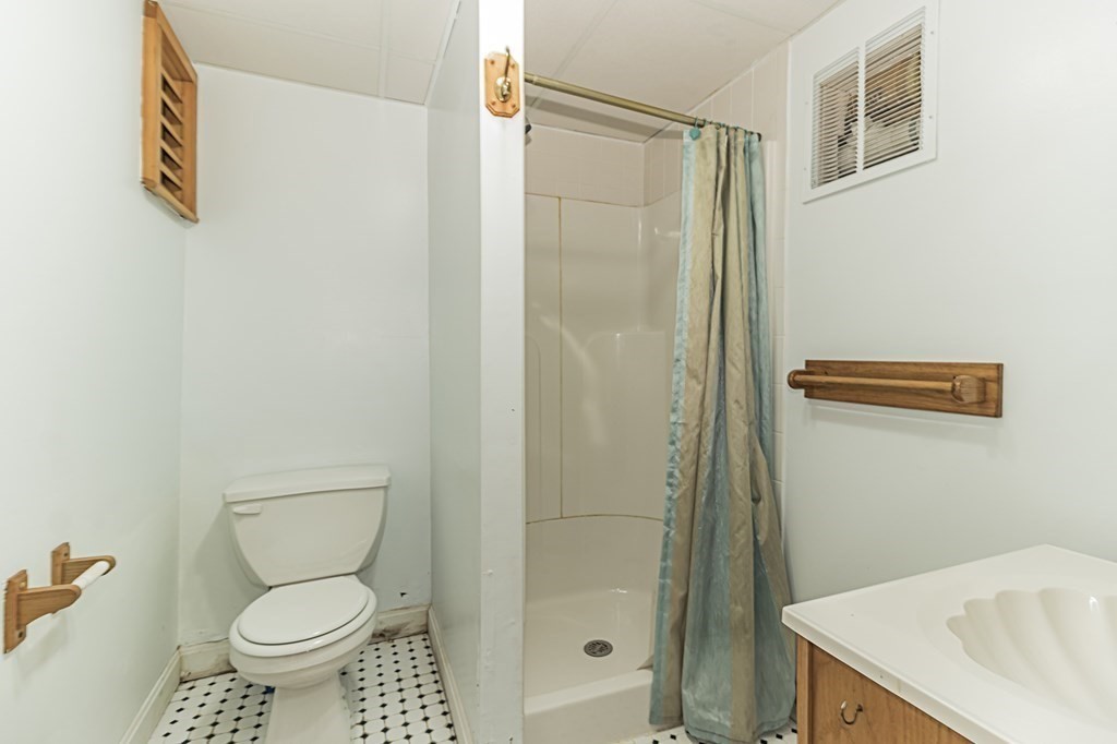 1 West Belcher Road, Unit B Foxboro, MA 02035 - Photo 19 of 23