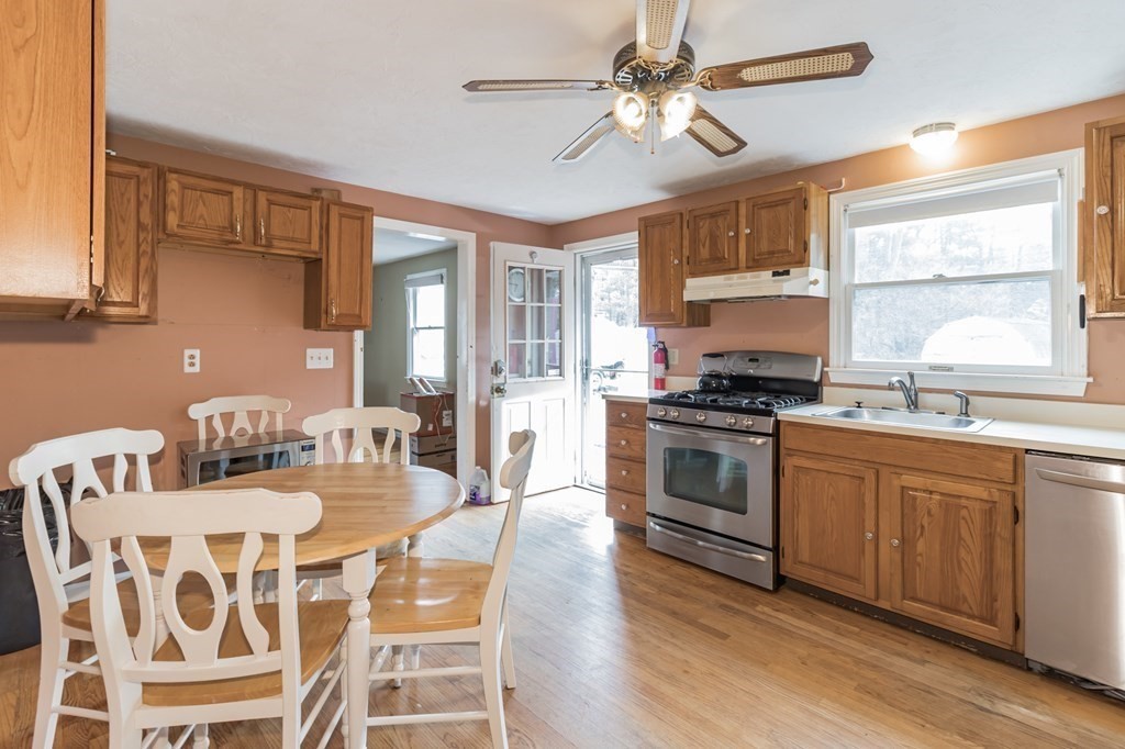 1 West Belcher Road, Unit B Foxboro, MA 02035 - Photo 4 of 23