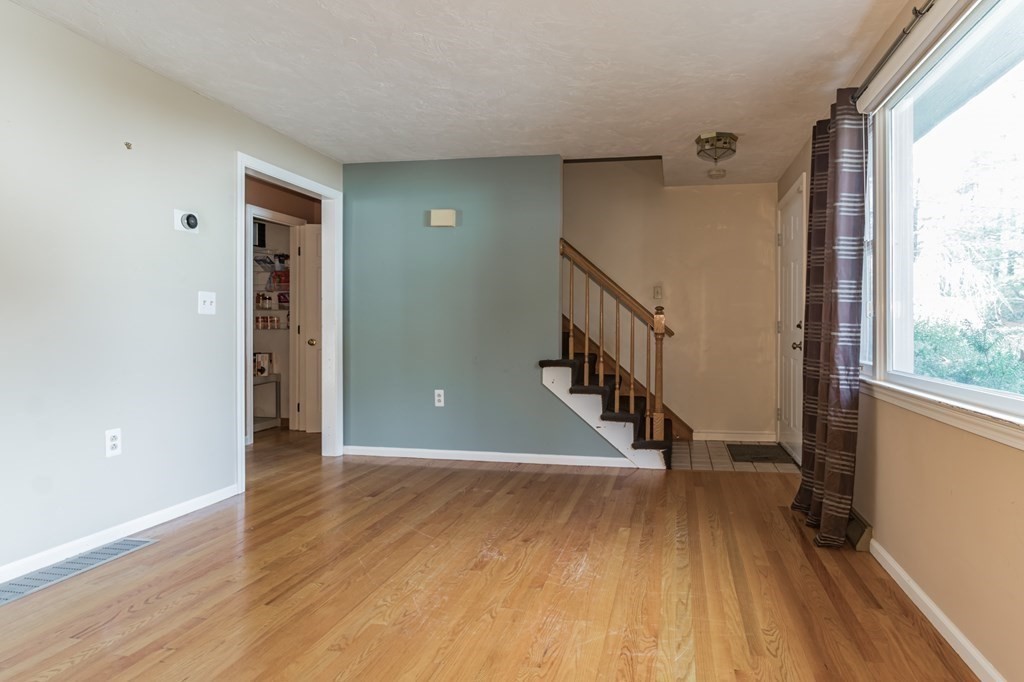 1 West Belcher Road, Unit B Foxboro, MA 02035 - Photo 9 of 23