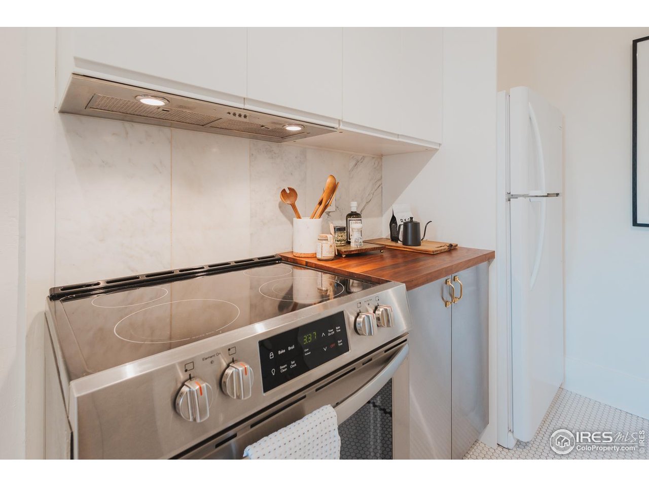 506 South Howes Street Fort Collins, CO 80521 - Photo 19 of 37 a close view of utility room