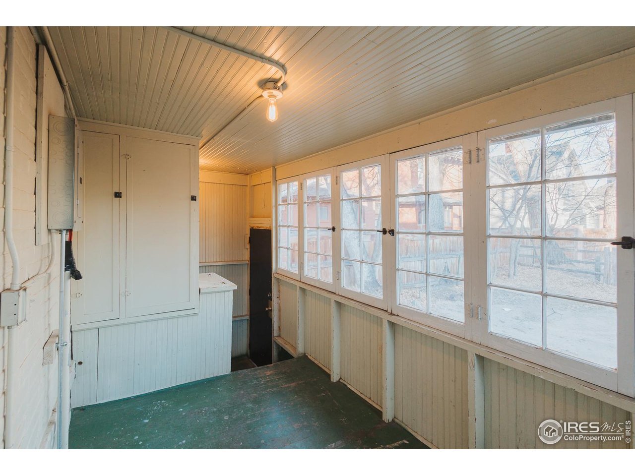 506 South Howes Street Fort Collins, CO 80521 - Photo 33 of 37 a view of an empty room with a window