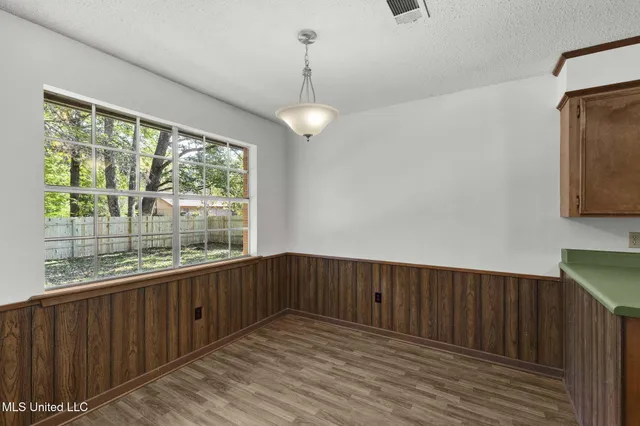 $179,000 | 408 Hollyberry Drive, Clinton, MS 39056