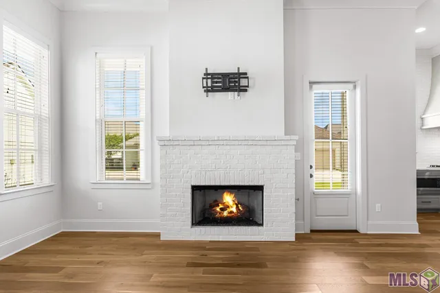 $2,900 | 10758 Moss Grove Lane, Baton Rouge, LA 70810