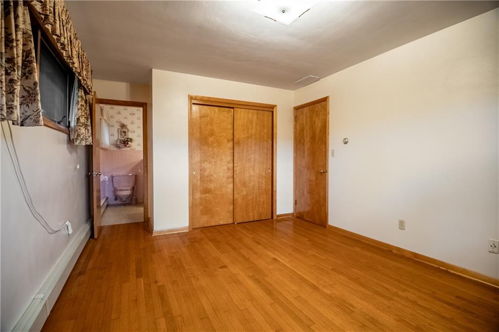 519 North Hermitage Road Hermitage, PA 16148 - Photo 21 of 38 a view of empty room with wooden floor and fan