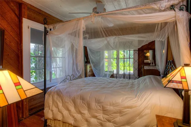 $7,500 | 3000 Pass A Grille Way, St. Pete Beach, FL 33706