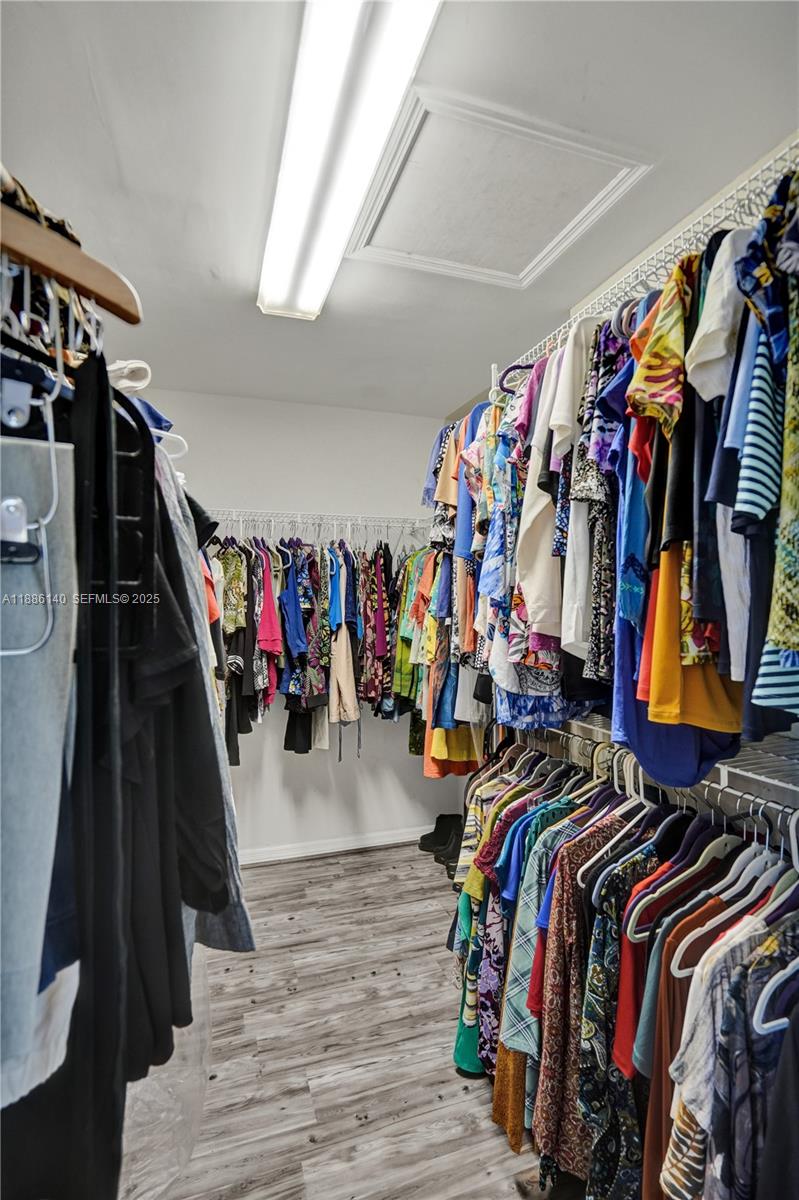 14940 Southwest 164th Terrace Miami, FL 33187 - Photo 40 of 73