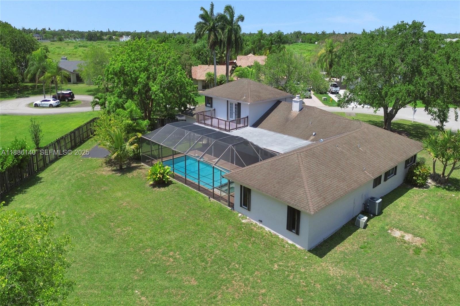 14940 Southwest 164th Terrace Miami, FL 33187 - Photo 7 of 73