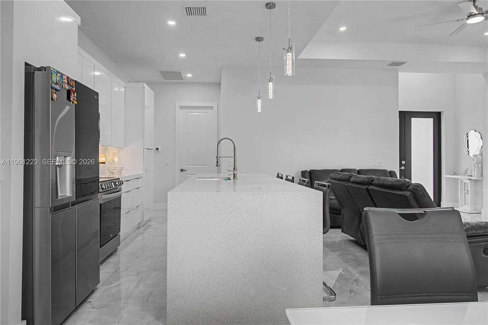 3705 23rd Street Southwest Lehigh Acres, FL 33976 - Photo 10 of 42