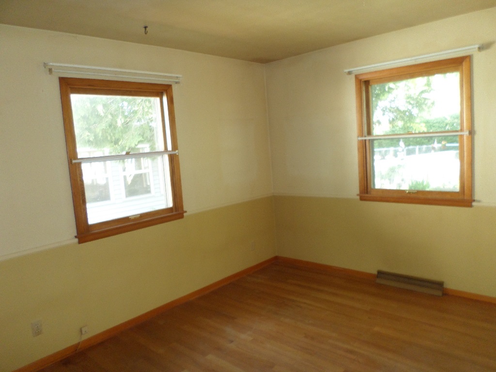 1306 Washington Street Rochester, IN 46975 - Photo 13 of 13 Gallery Image 13