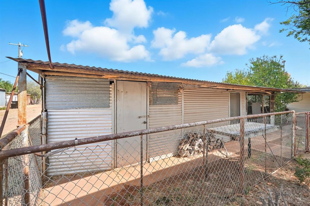 1488 McCarty Aspermont, TX 79502 - Photo 37 of 38