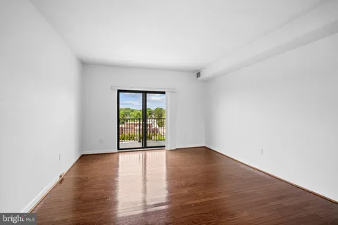 $595,000 | 3101 New Mexico Avenue Northwest, Unit 817, Washington, DC 20016