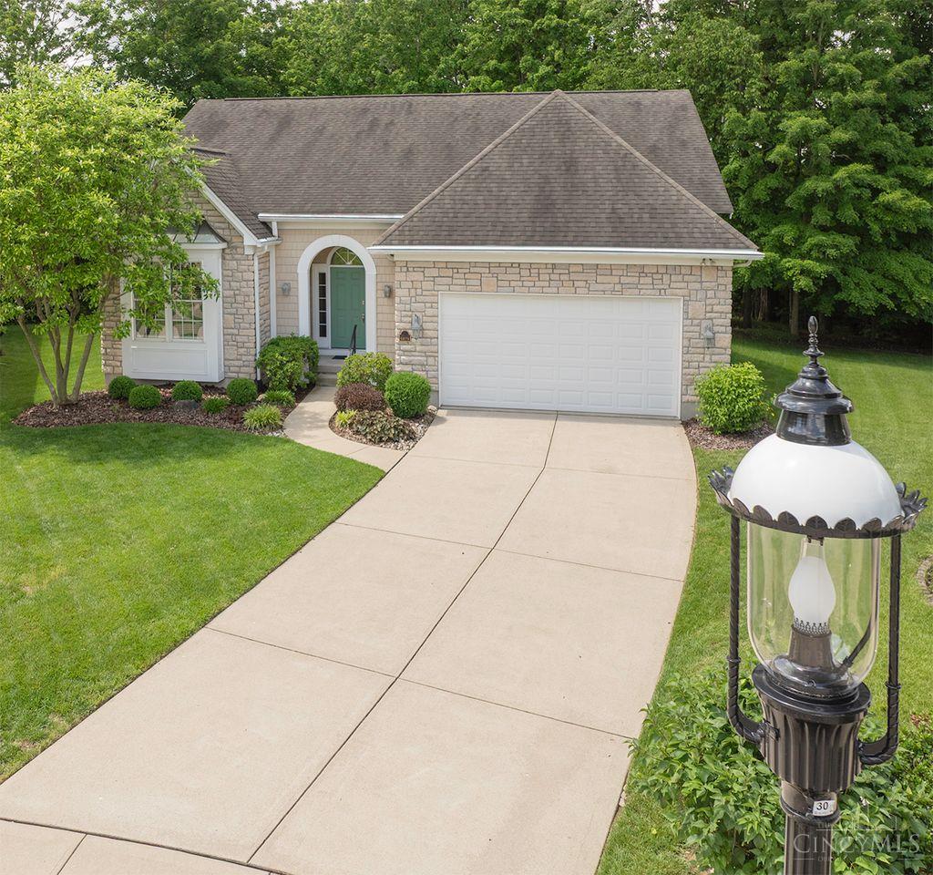 6879 Prairie View Drive Maineville, OH 45039 - Photo 4 of 43