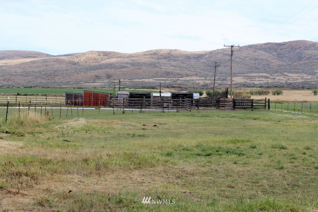 1840 Lawrence Road Ellensburg, WA 98926 - Photo 23 of 24 Gallery Image 23