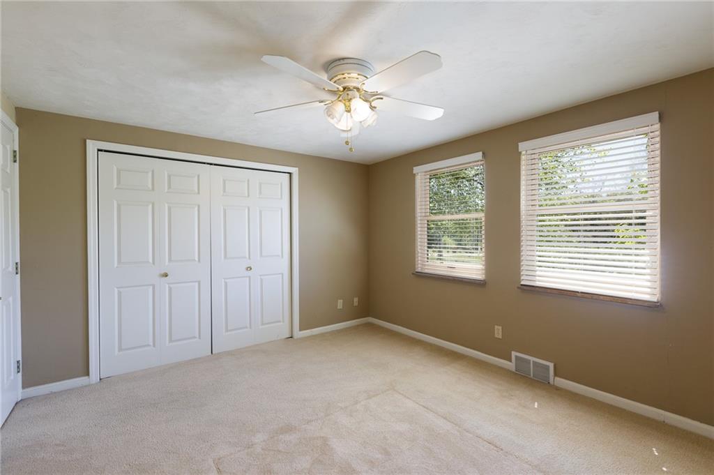 1400 Powers Run Road Pittsburgh, PA 15238 - Photo 16 of 23 Gallery Image 16