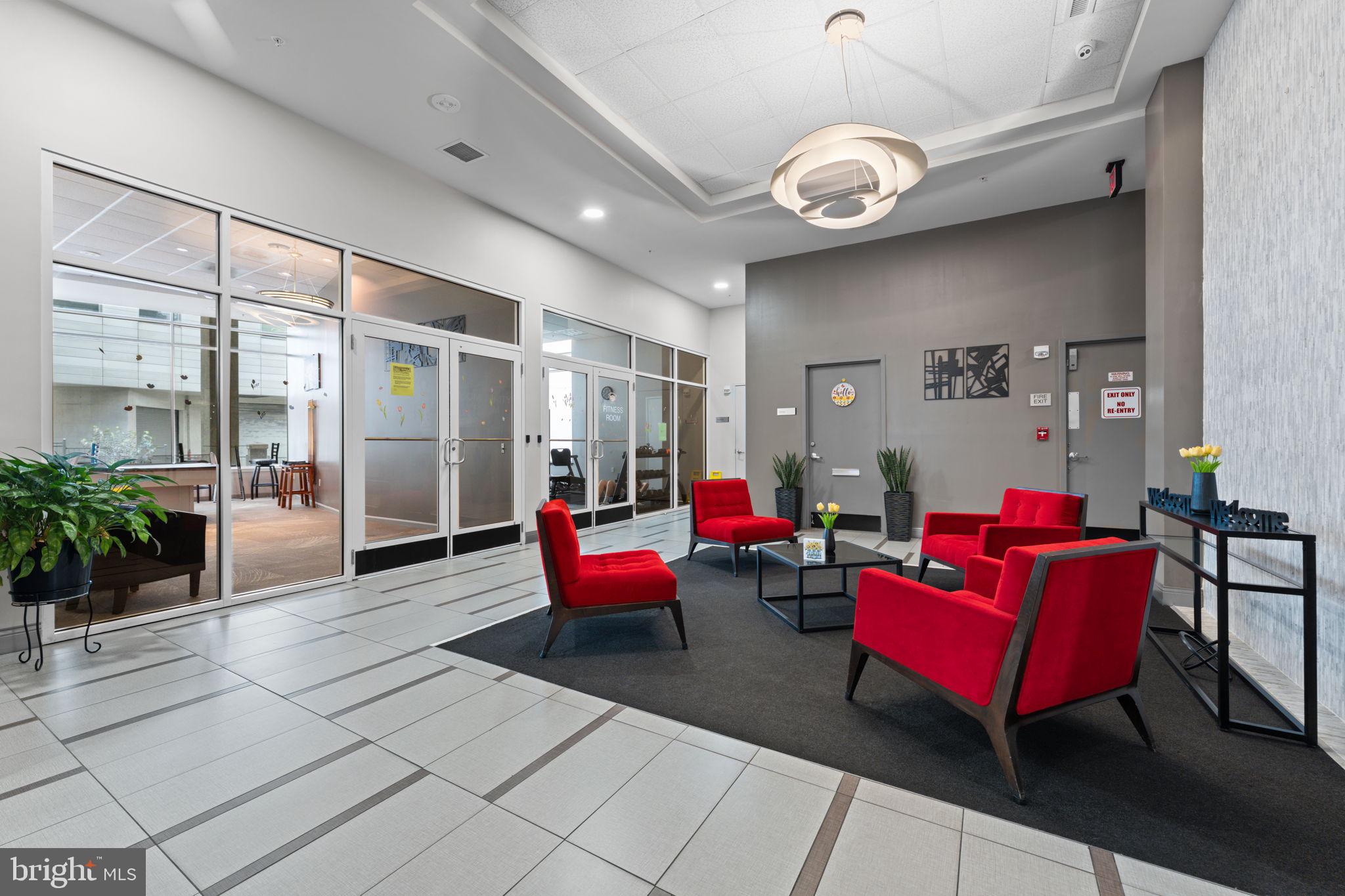 930 Wayne Avenue, Unit 610 Silver Spring, MD 20910 - Photo 29 of 49 Common area/lobby