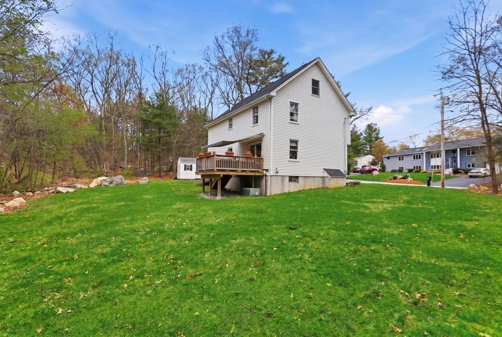 18 Trifiro Road Billerica, MA 01821 - Photo 38 of 42 a front view of a house with garden