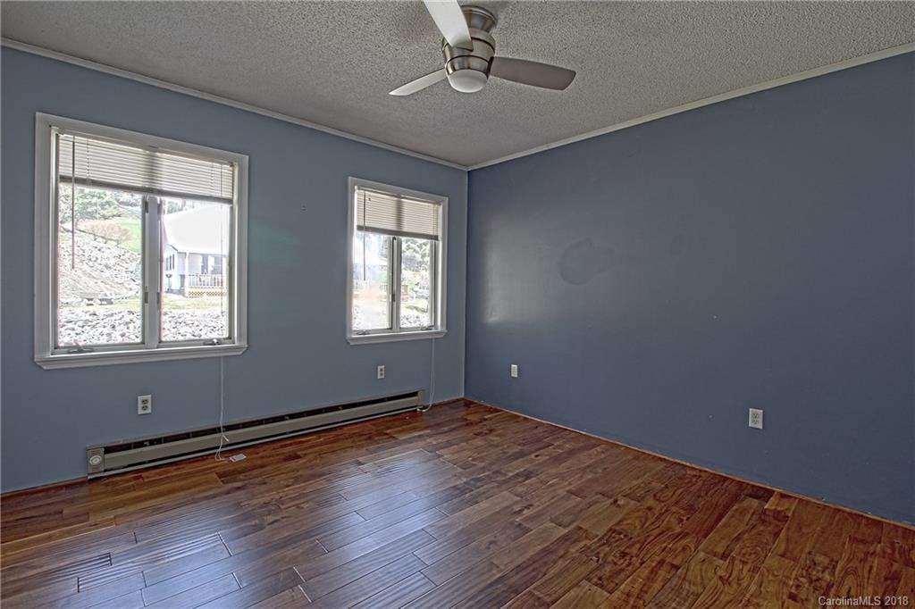 383 English Road Spruce Pine, NC 28777 - Photo 12 of 28 Gallery Image 12