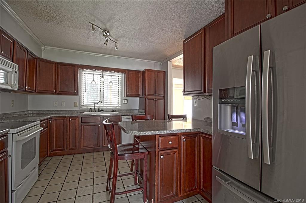 383 English Road Spruce Pine, NC 28777 - Photo 8 of 28 Gallery Image 8