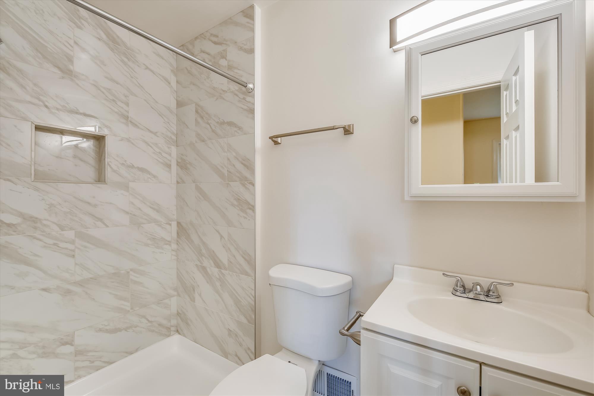 1704 Billman Lane Silver Spring, MD 20902 - Photo 19 of 30 Master Bathroom