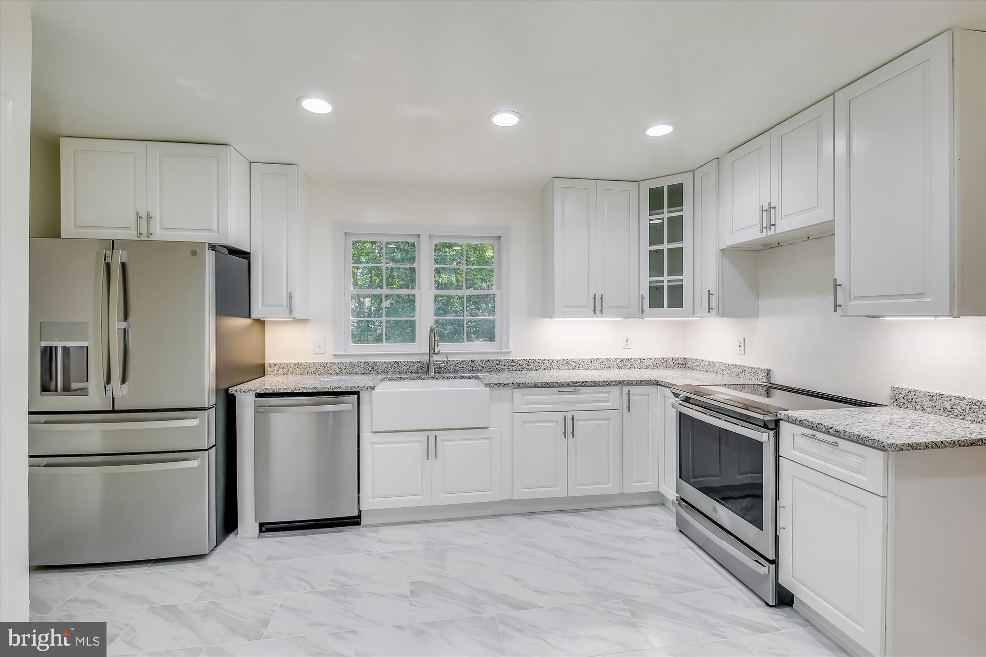 1704 Billman Lane Silver Spring, MD 20902 - Photo 9 of 30 Kitchen